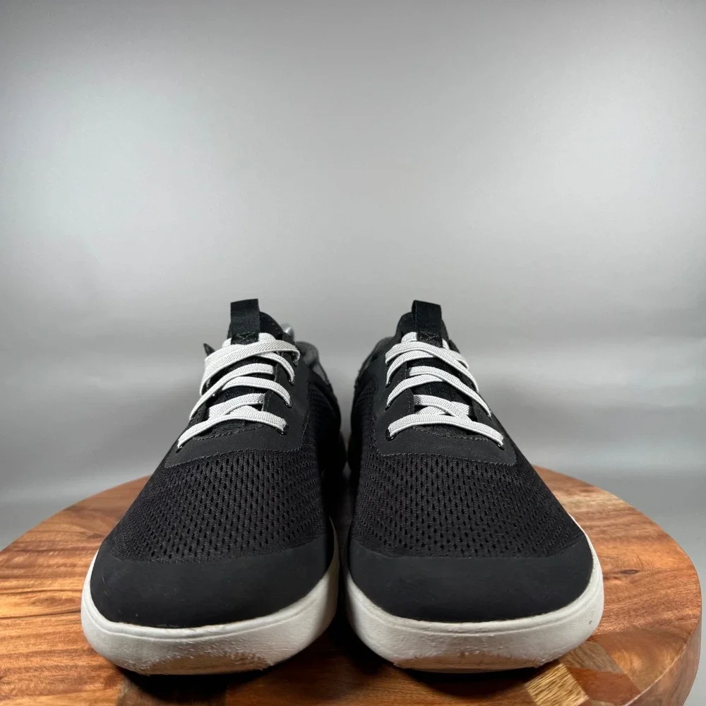 OluKai Moku Pae Mens 10.5 Black White Mesh Boat Shoes Sneakers 10472-40QS
